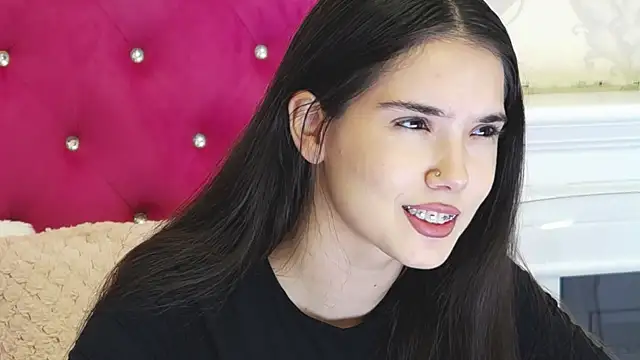 AlexisDevine online show from 06/21/26, 04:29