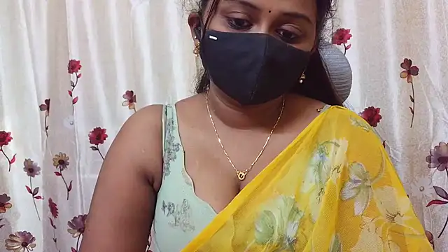 Pavani-Sexy online show from 07/14/26, 11:38