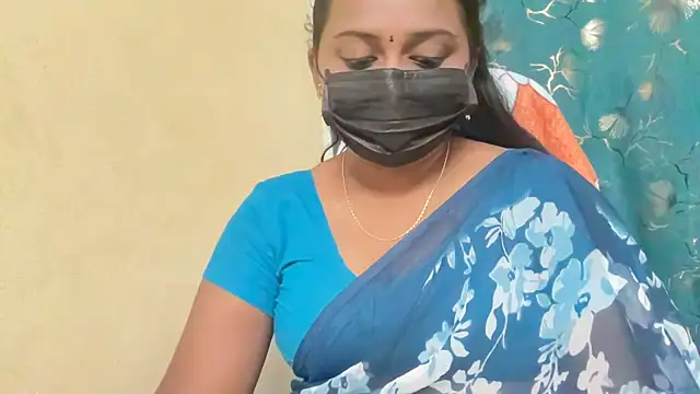 Pavani-Sexy online show from 05/23/26, 06:12