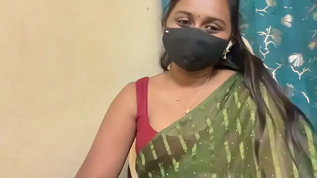 Pavani-Sexy online show from 04/18/26, 07:07