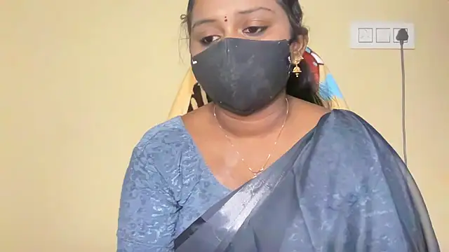 Pavani-Sexy online show from 02/23/26, 07:03