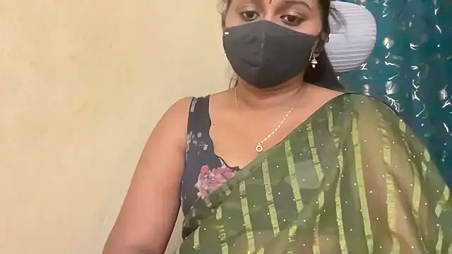 Pavani-Sexy online show from 05/28/26, 07:20