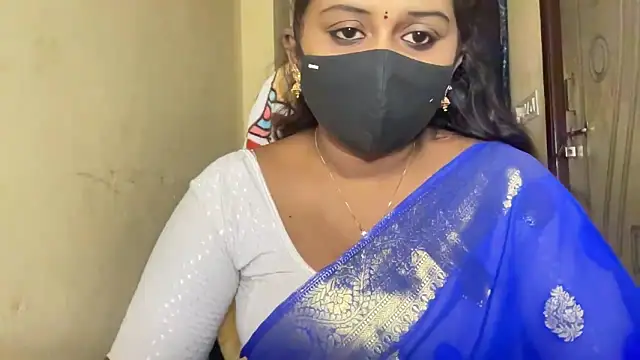 Pavani-Sexy online show from 02/24/26, 04:19