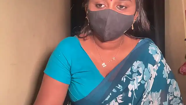 Snapshot of Pavani-Sexy chatting on 04/01/26, 01:41 Pavani-Sexy online show from 04/01/26, 01:41