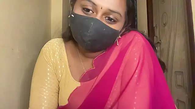 Snapshot of Pavani-Sexy chatting on 03/20/26, 04:08 Pavani-Sexy online show from 03/20/26, 04:08