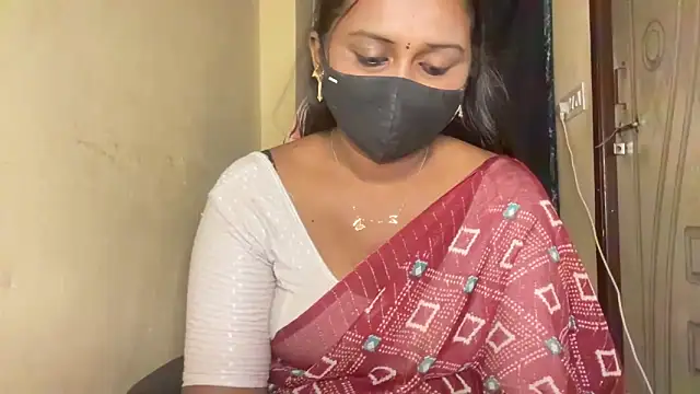 Snapshot of Pavani-Sexy chatting on 03/18/26, 05:25 Pavani-Sexy online show from 03/18/26, 05:25