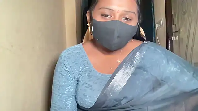 Snapshot of Pavani-Sexy chatting on 03/30/26, 04:41 Pavani-Sexy online show from 03/30/26, 04:41