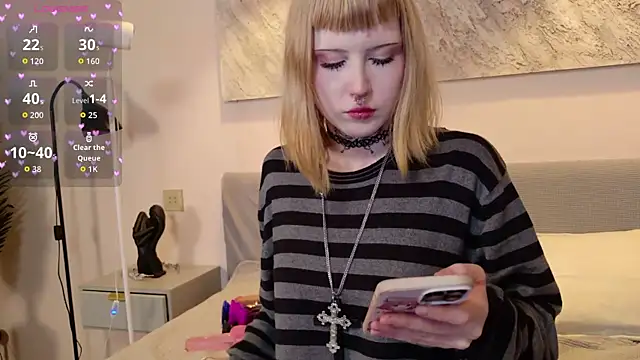 MilkMeSoftly online show from 05/11/26, 08:27