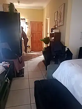 ALICIA X98 online show from 02/23/26, 08:48