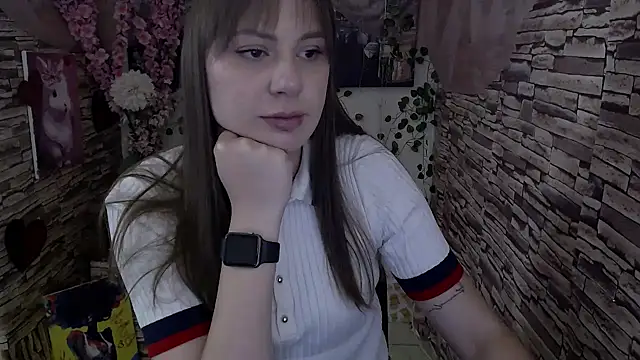 Snapshot of Amanda_Bright_ chatting on 10/23/25, 06:45 Amanda Bright online show from 10/23/25, 06:45