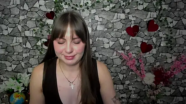 Snapshot of Amanda_Bright_ chatting on 11/10/25, 09:14 Amanda Bright online show from 11/10/25, 09:14