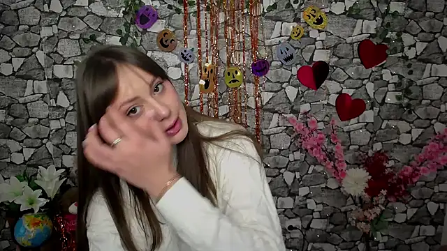 Snapshot of Amanda_Bright_ chatting on 10/29/25, 08:46 Amanda Bright online show from 10/29/25, 08:46