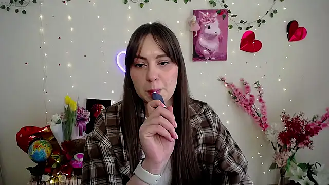 Amanda Bright  online show from 03/09/26, 07:34