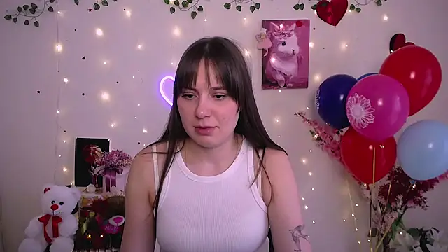 Amanda Bright  online show from 03/25/26, 11:42