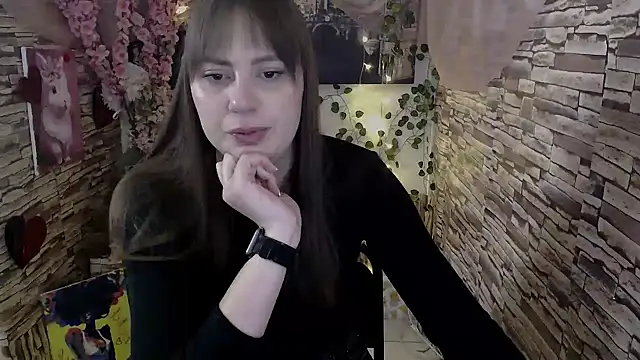 Snapshot of Amanda_Bright_ chatting on 10/15/25, 06:22 Amanda Bright online show from 10/15/25, 06:22