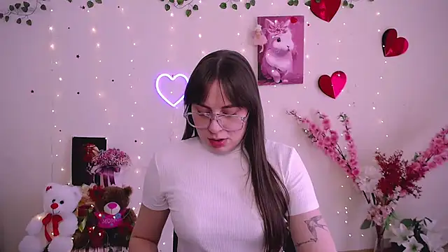 Amanda Bright  online show from 03/31/26, 11:01