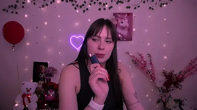 Amanda Bright  online show from 04/23/26, 09:49