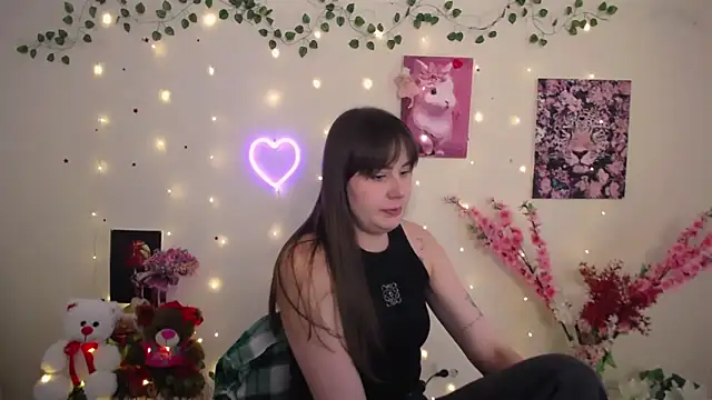 Amanda Bright  online show from 05/15/26, 10:35