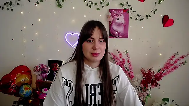 Amanda Bright  online show from 03/05/26, 08:00