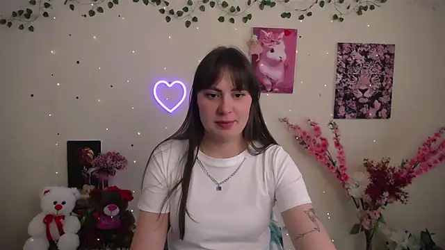 Amanda Bright  online show from 05/12/26, 10:32