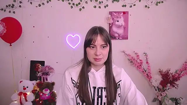 Amanda Bright  online show from 04/04/26, 06:42