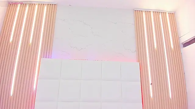 Elody rousse online show from 11/05/25, 12:41