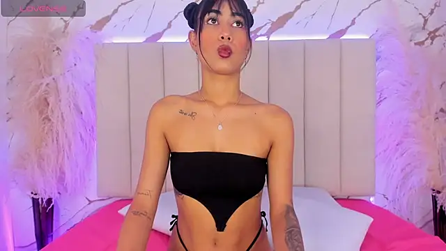 Elody rousse online show from 09/16/25, 12:28