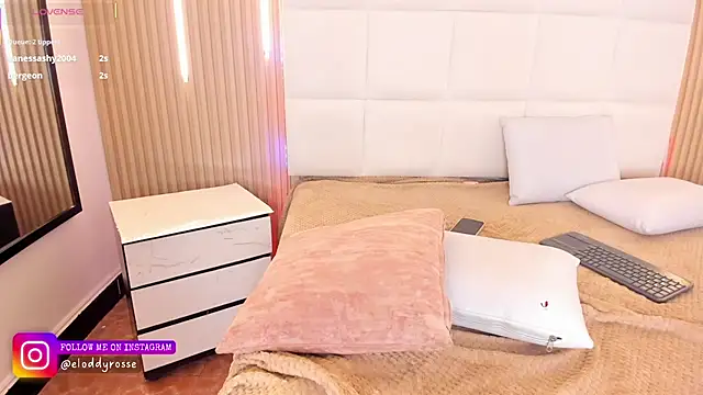 Elody rousse online show from 11/10/25, 12:10