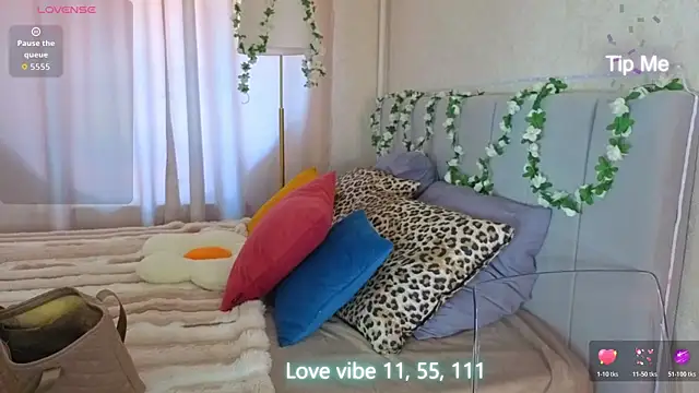 Anna Chelsea online show from 04/29/26, 01:10