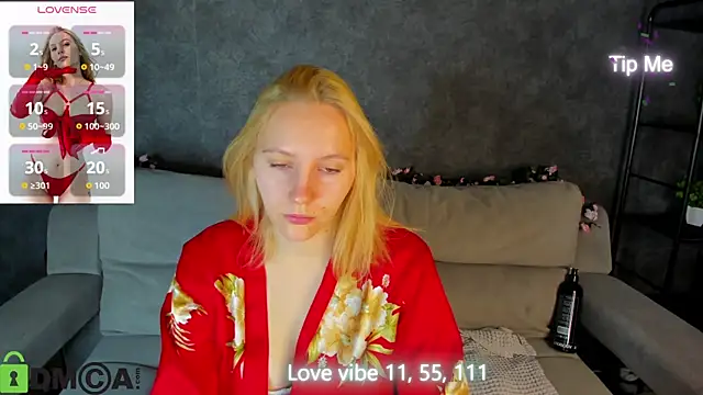 Anna Chelsea online show from 11/12/25, 12:59