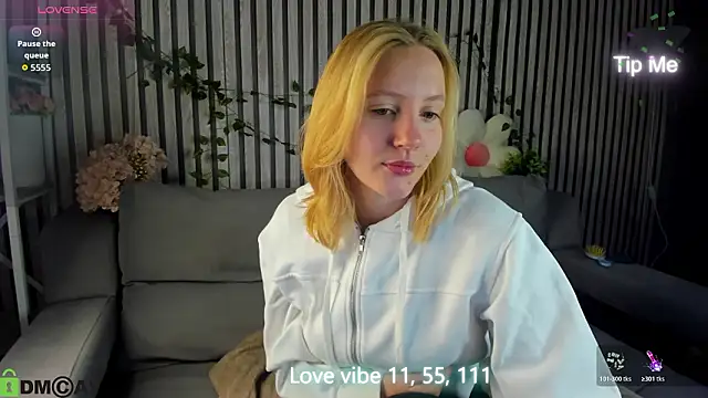 Anna Chelsea online show from 03/04/26, 01:02