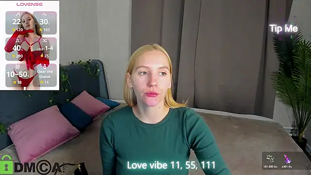 Anna Chelsea online show from 12/18/25, 11:08