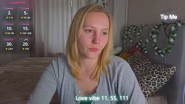 Anna Chelsea online show from 05/13/26, 01:01