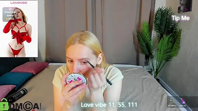 Anna Chelsea online show from 12/01/25, 11:38