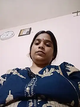 Snapshot of Trisha_71 chatting on 07/02/26, 01:17 Trisha 71 online show from 07/02/26, 01:17