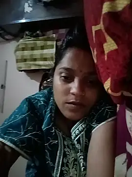 Snapshot of Trisha_71 chatting on 07/21/26, 07:48 Trisha 71 online show from 07/21/26, 07:48
