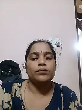 Snapshot of Trisha_71 chatting on 07/06/26, 02:57 Trisha 71 online show from 07/06/26, 02:57