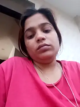 Snapshot of Trisha_71 chatting on 05/04/26, 01:25 Trisha 71 online show from 05/04/26, 01:25
