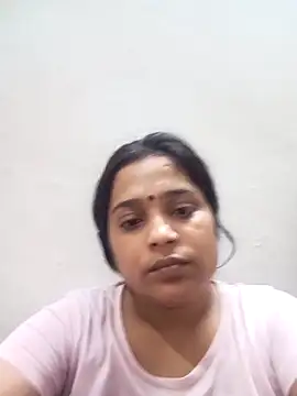 Snapshot of Trisha_71 chatting on 09/10/25, 04:17 Trisha 71 online show from 09/10/25, 04:17