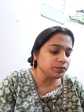 Trisha 71 online show from 11/03/25, 05:23