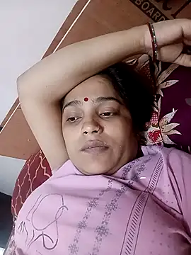 Snapshot of Trisha_71 chatting on 05/11/26, 11:11 Trisha 71 online show from 05/11/26, 11:11