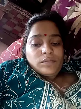 Snapshot of Trisha_71 chatting on 05/09/26, 10:29 Trisha 71 online show from 05/09/26, 10:29