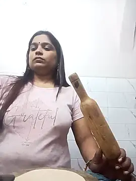 Trisha 71 online show from 11/06/25, 02:43