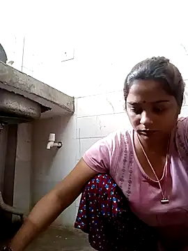 Trisha 71 online show from 03/25/26, 04:01