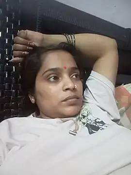 Snapshot of Trisha_71 chatting on 05/16/26, 09:19 Trisha 71 online show from 05/16/26, 09:19