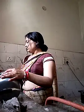 Snapshot of Trisha_71 chatting on 09/09/25, 04:00 Trisha 71 online show from 09/09/25, 04:00
