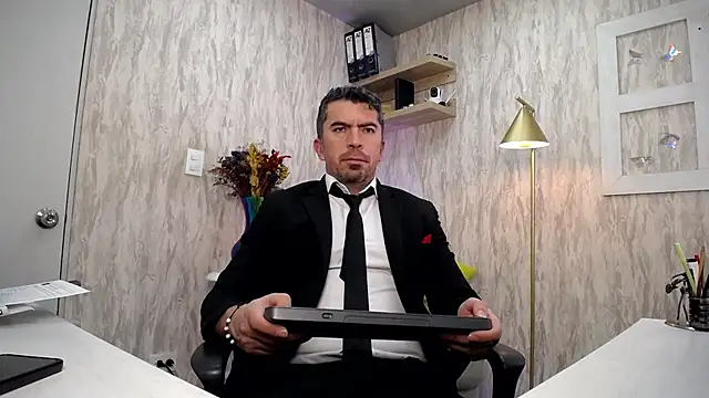 JuanKFit 45 online show from 02/12/26, 03:06