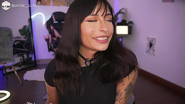 AnnieCouperr online show from 04/23/26, 09:49