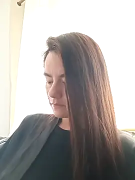 Demy Rhoades online show from 04/16/26, 01:45