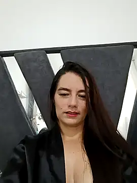 Demy Rhoades online show from 10/27/25, 02:18